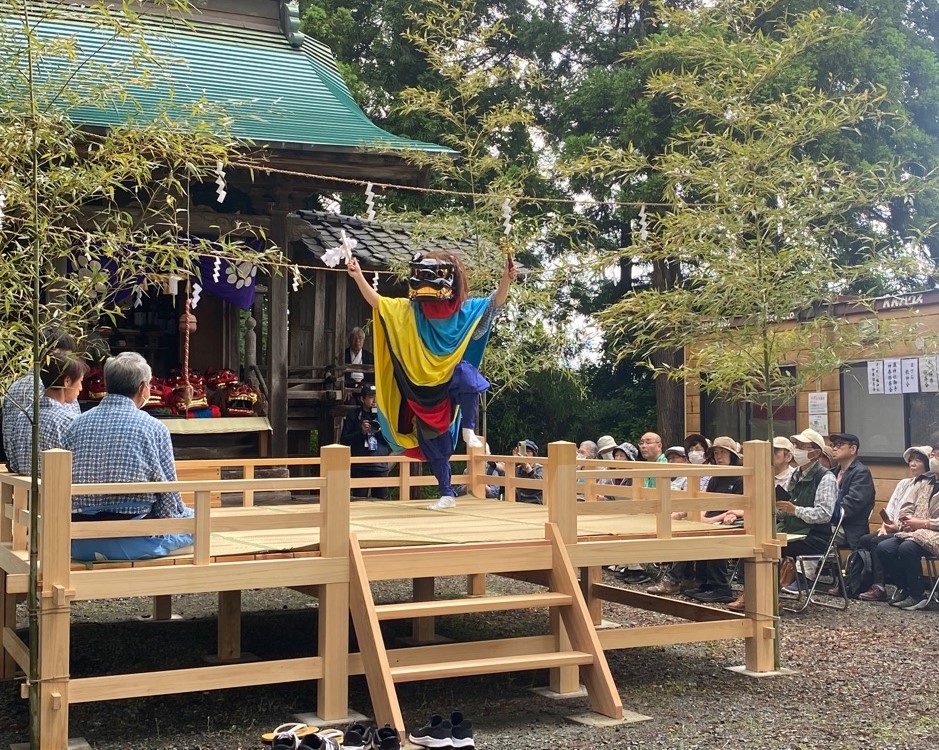 八幡地区宇多郷の神楽