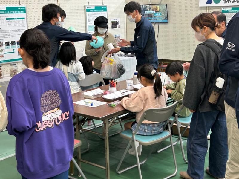 企業ブースの様子