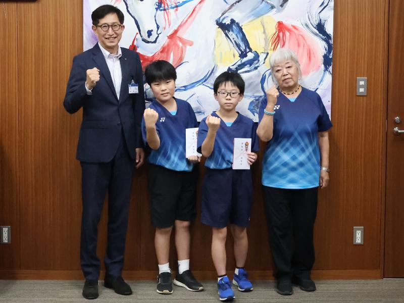 奨励金交付式の様子