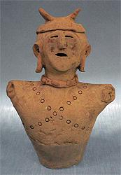 丸塚古墳出土人物埴輪(男子像)の写真