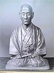 富田高慶の彫刻の写真