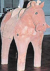 丸塚古墳出土馬型埴輪の写真