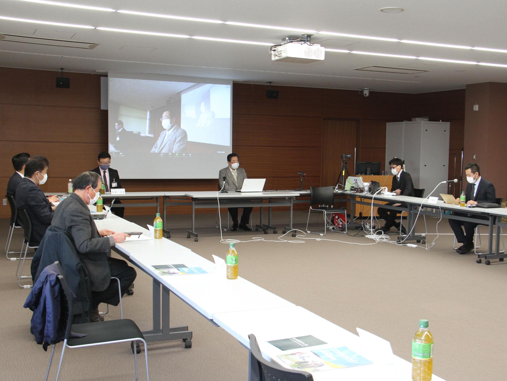 東京農業大学東日本支援プロジェクト成果報告会をウェブ形式であいさつをする立谷市長