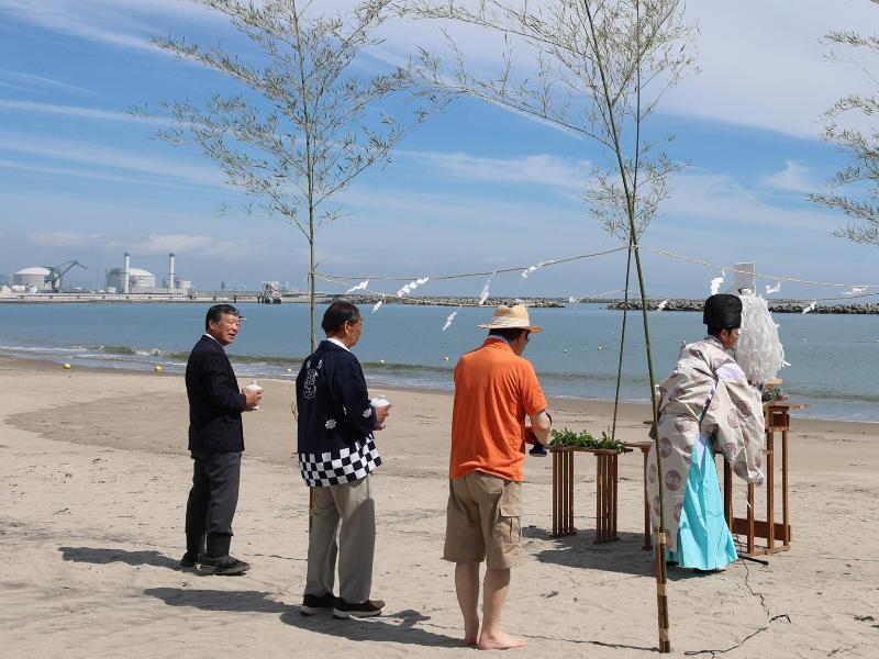 海水浴場安全祈願祭の様子