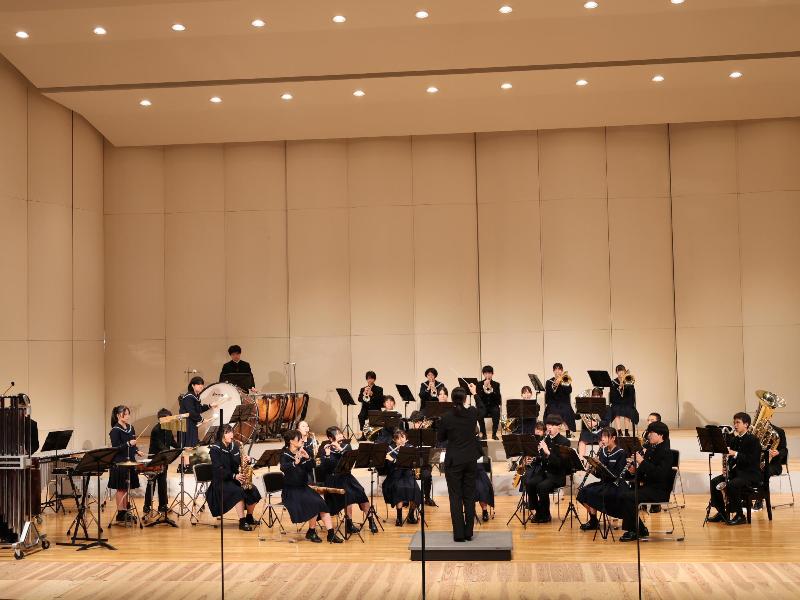 中村第二中学校演奏の様子