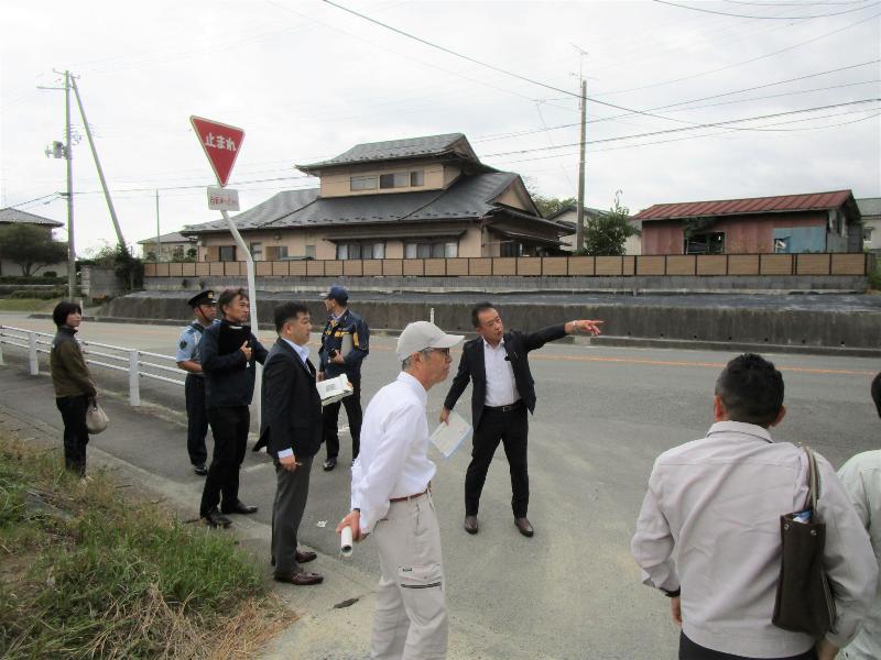 通学路危険個所の確認の様子