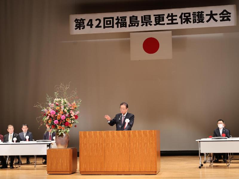 名誉会長としてあいさつをする立谷市長