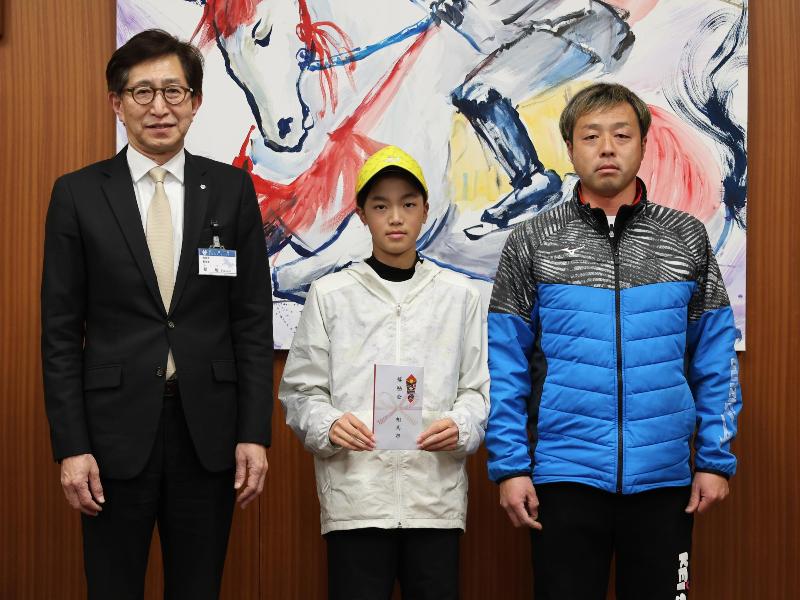 奨励金交付式の様子